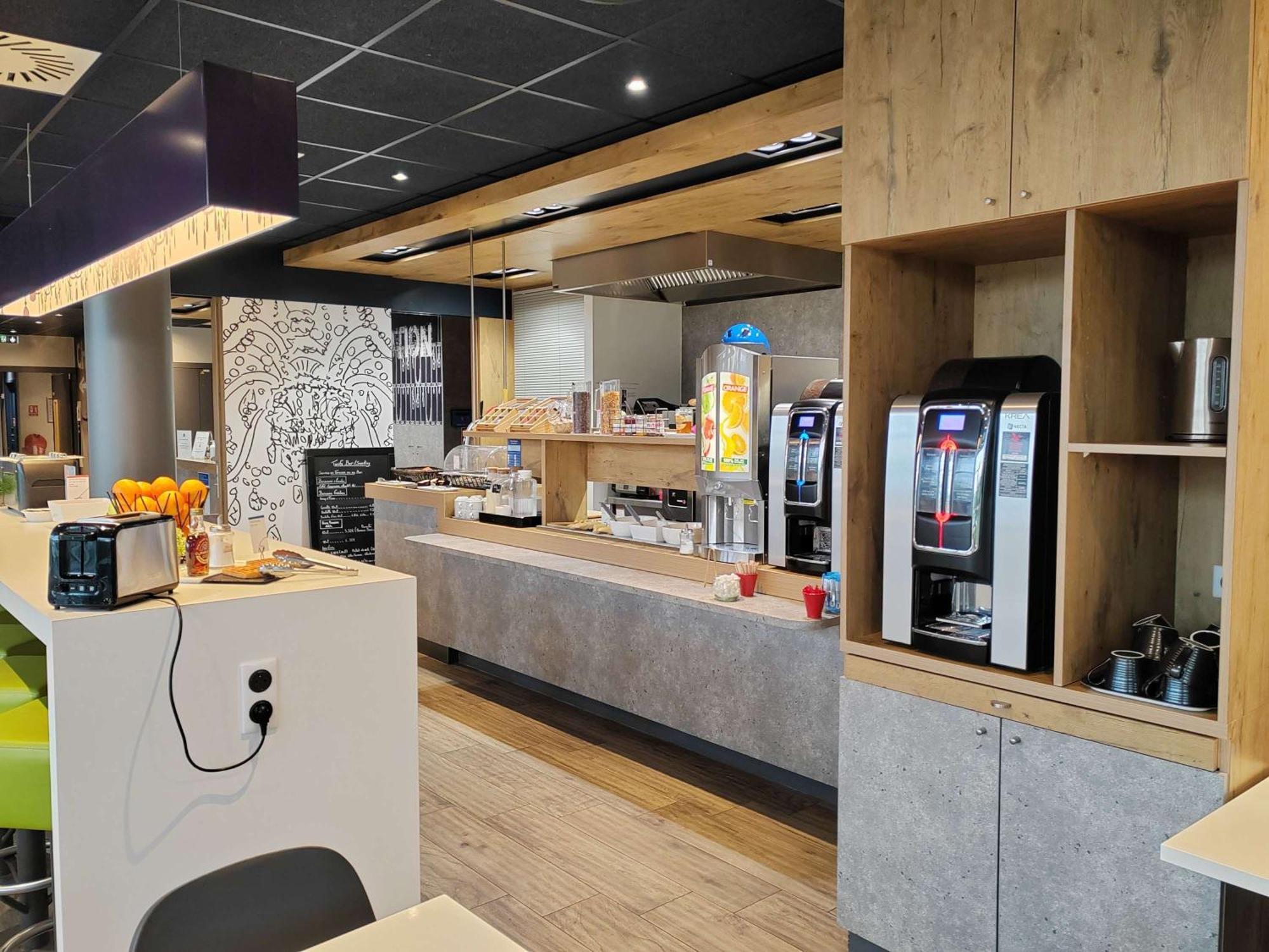 Ibis Budget Geneve Saint Genis Pouilly Exterior photo